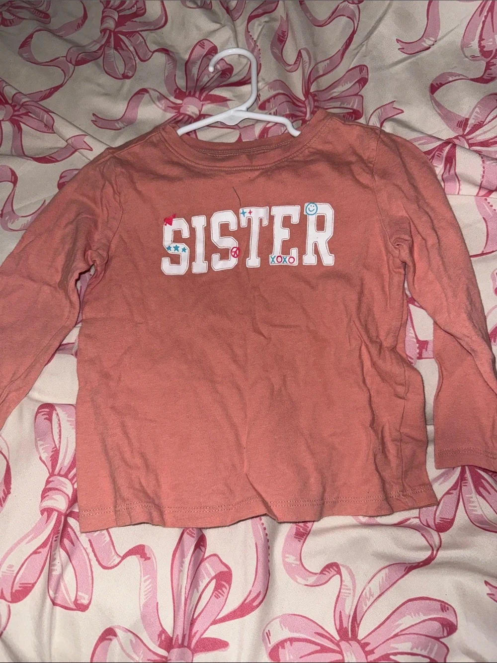 Old Navy Coral Long-Sleeve 'SISTER' Graphic Tee